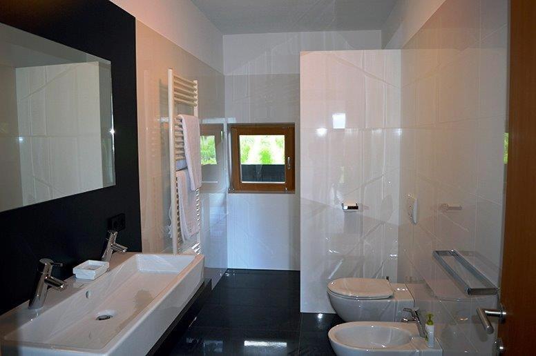 Weingut Bachguetl Apartment Cermes Exterior photo